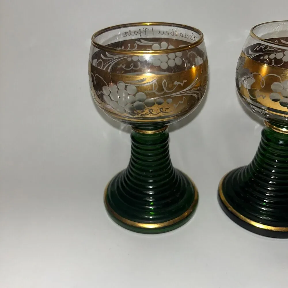 Set of 3 Green Glass Gold Trimmed Goblet Wine Glasses Textured Fruit
